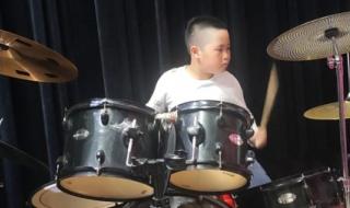 离别开出花歌曲完整版 离别开出花歌曲完整版